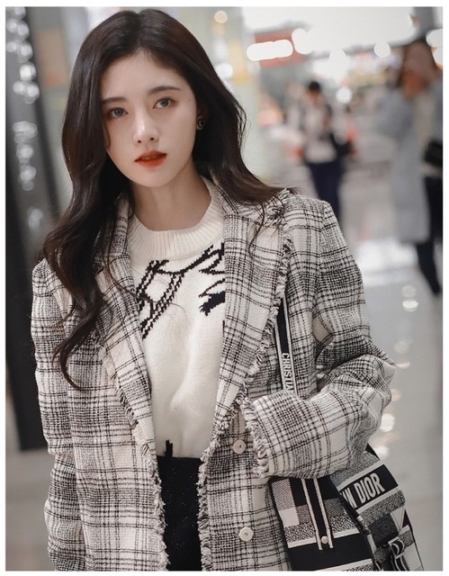 Áo khoác blazer Cúc Tịnh Y
