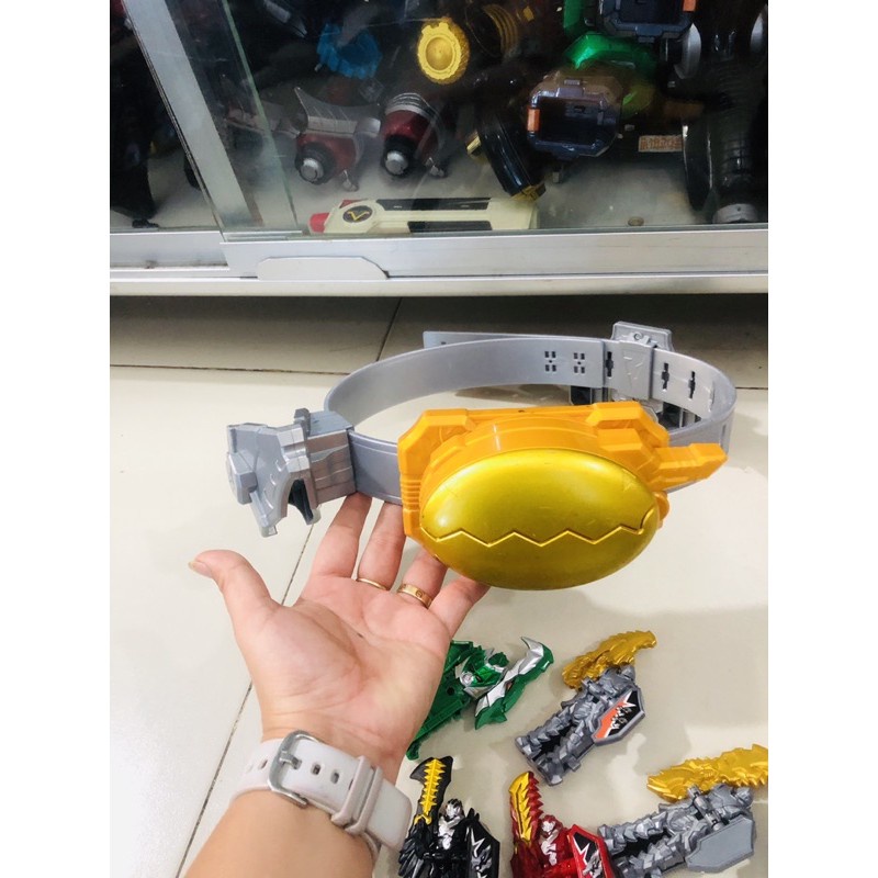 Đồ chơi siêu nhân kiếm Ryusoulger Dx Chiến đội kỵ sĩ long