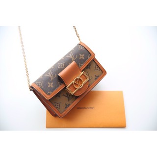 Túi Lv Dauphine Chain Wallet