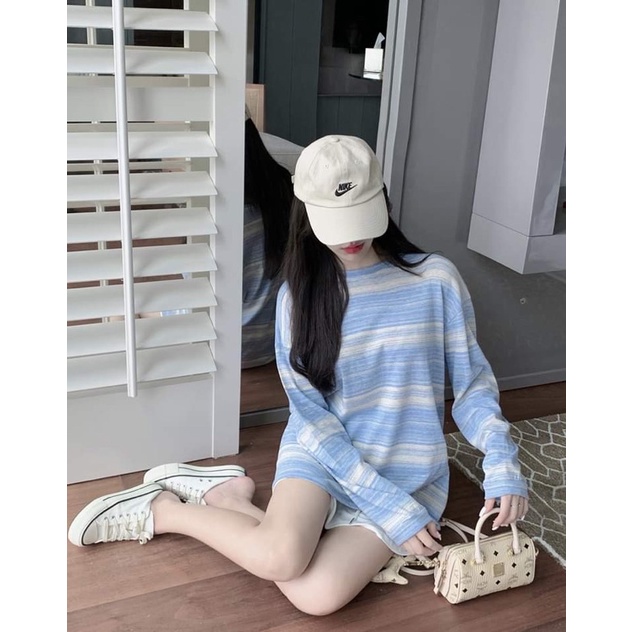 Áo thun dài tay kẻ sọc dáng rộng màu hồng, xanh