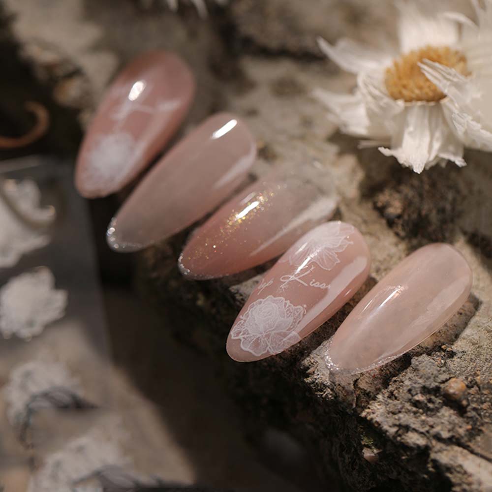 [Hàng mới về] Miếng dán móng tay hình hoa màu trắng đen 5d siêu mỏng thanh lịch