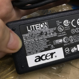 Sạc Laptop Acer 19V-3,42A