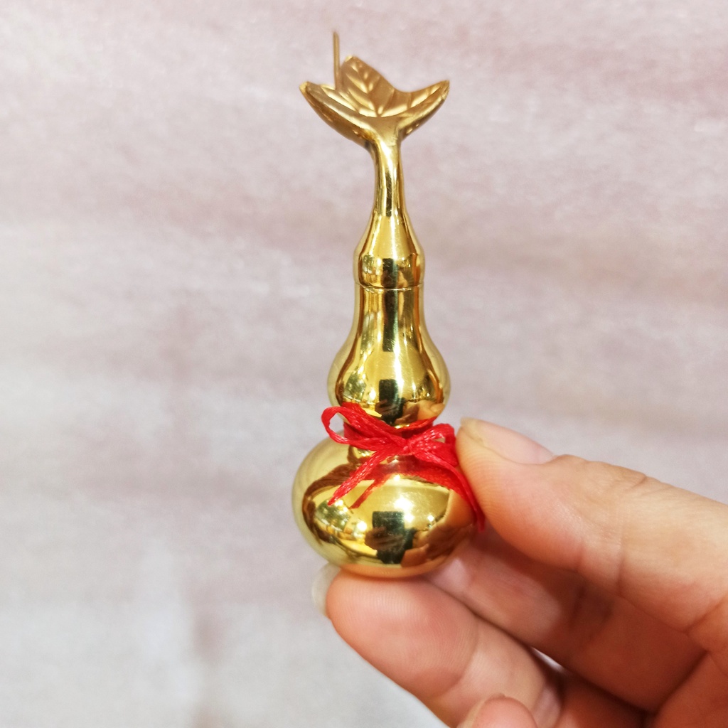 Hồ lô trơn phong thủy bằng đồng 8, 10, 12 đóng mở có ren, thắt nơ đỏ bày ban thần tài, hồ lô đồng cầu Tài Phúc Bình An