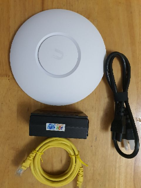 Phát wifi Unifi Ac Lite đẹp 97% có box | BigBuy360 - bigbuy360.vn