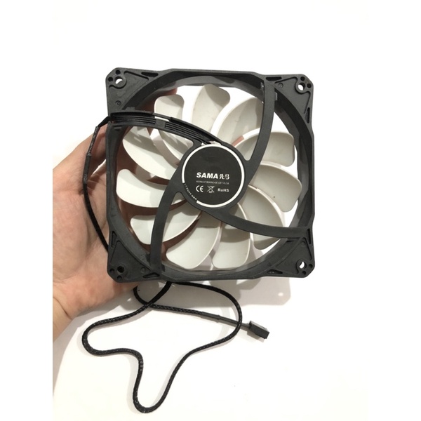 Fan SAMA cho máy tính 12cm 12V 0.2A cánh đen và trắng