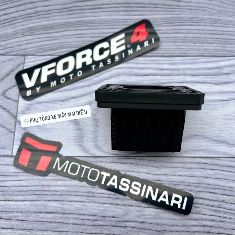 LƯỠI GÀ VFORCE4 YAZ/YAZ125 1:1