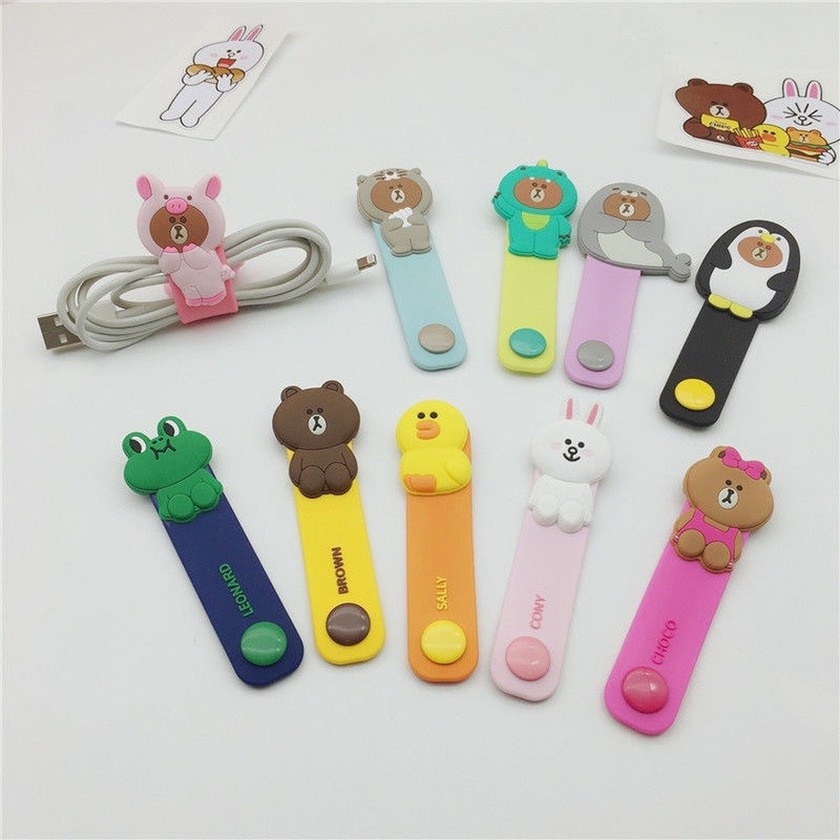Phụ Kiện Bảo Vệ Dây Cáp Sạc / Tai Nghe USB Hình Thú Hoạt Hình 3D Dễ Thương Giá Đỡ