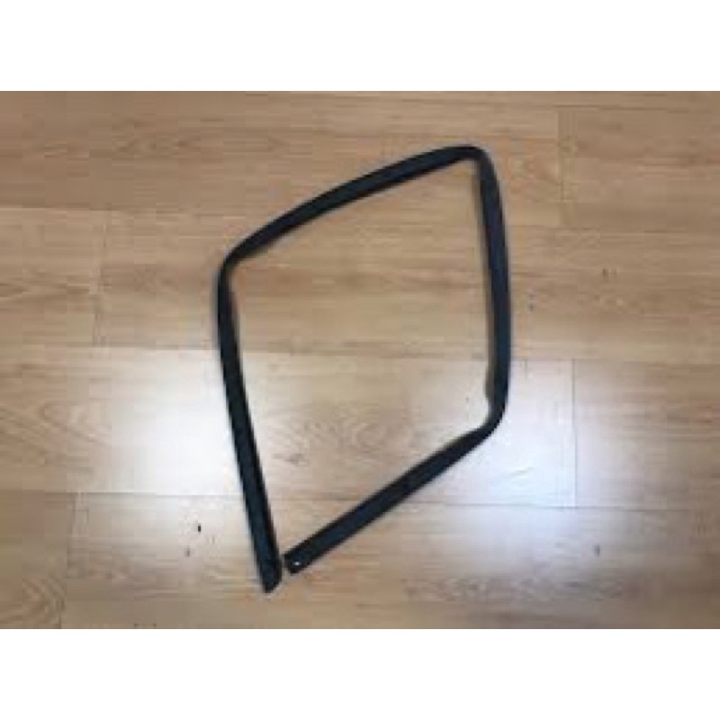 Gioăng dưới cửa Cruze,Lacetti Cdx,Se hàng Gm:95417257