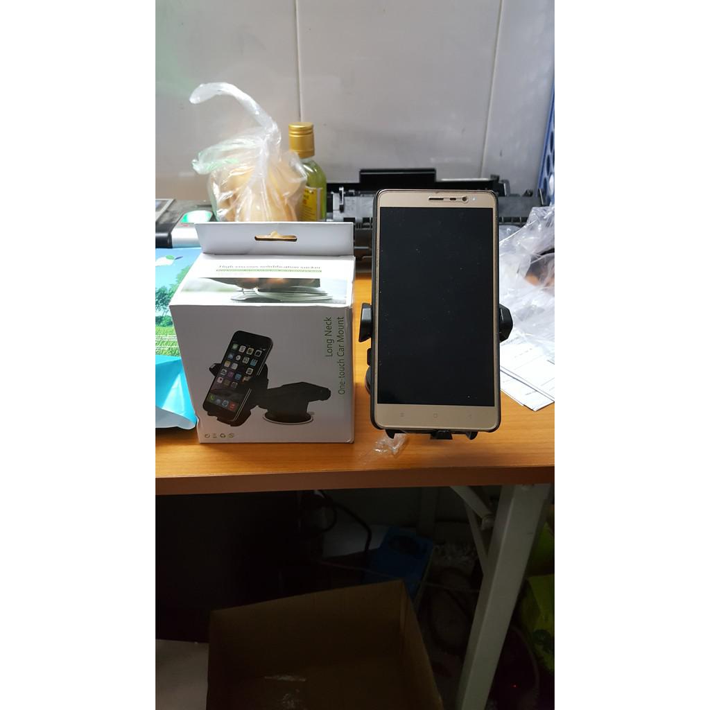 Xả kệ treo điện thoại trên xe ô tô để bàn hàng loại tốt nhé | BigBuy360 - bigbuy360.vn