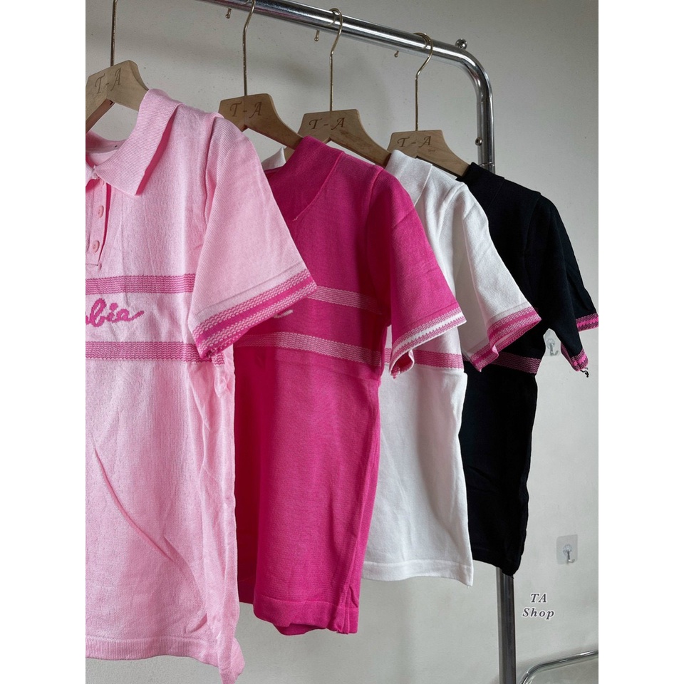 Áo len nữ kiểu polo mongtoghi cổ đức chữ Barbie nhiều màu