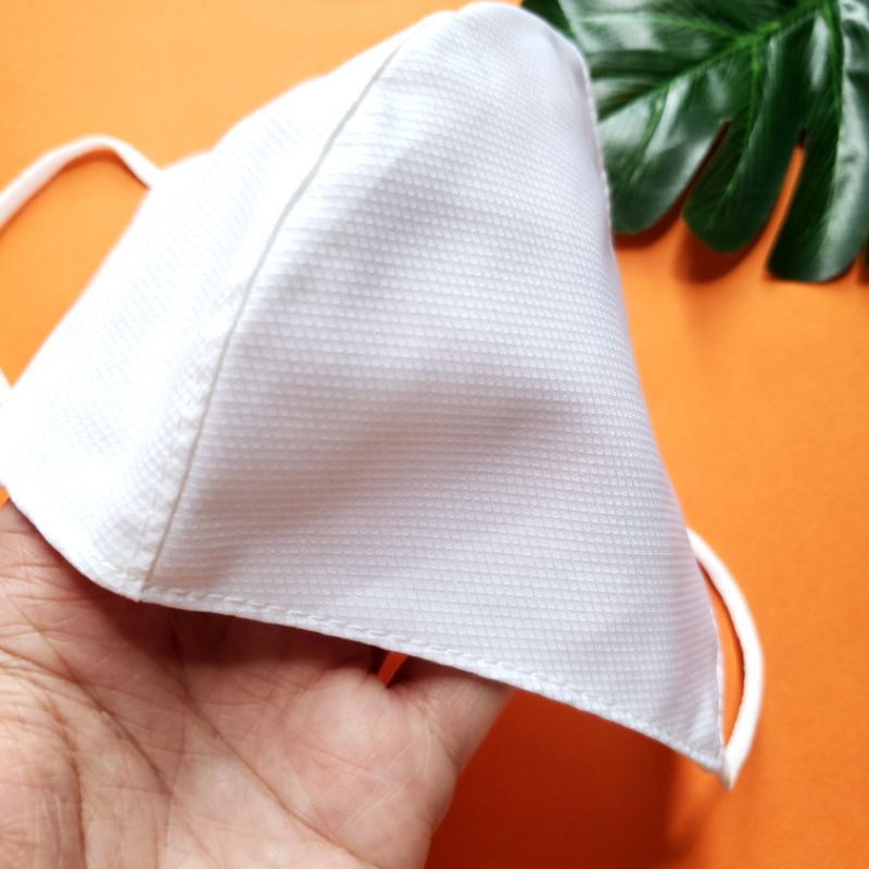 Khẩu Trang Vải Cotton Kháng Nước Dập Ly 3 Lớp | BigBuy360 - bigbuy360.vn