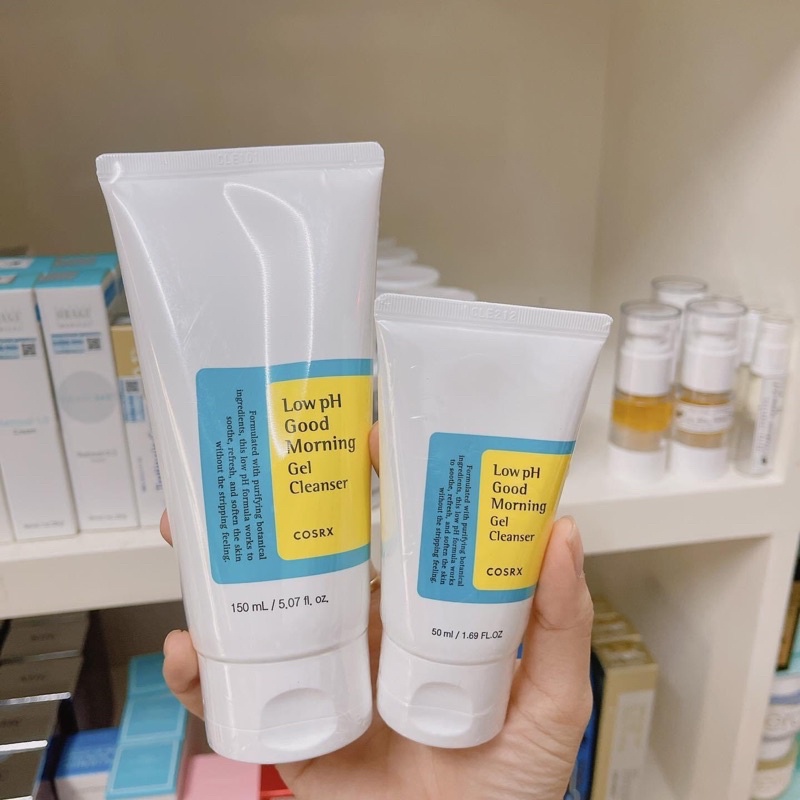 SỮA RỮA MẶT LÀNH TÍNH LOW PH COSRX