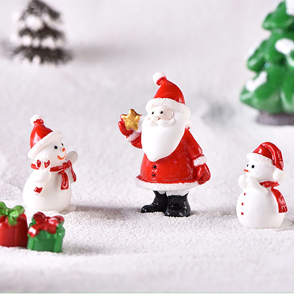 Mô hình ông già Noel mini dễ thương dùng trang trí giáng sinh