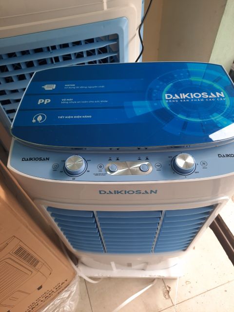 Quạt daikio san dka 3500c 
Giá 4tr500k
Shop em bán sale : 3tr700k