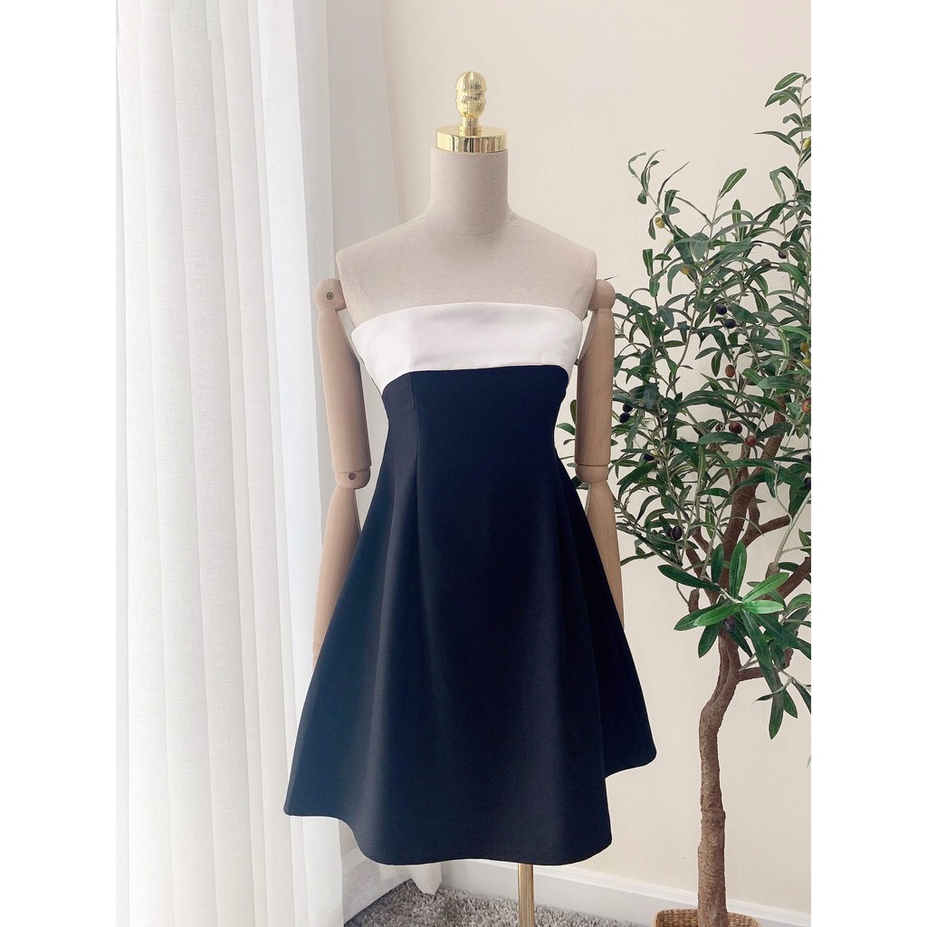 Đầm dáng xòe cúp ngực đen phối trắng cao cấp | BigBuy360 - bigbuy360.vn