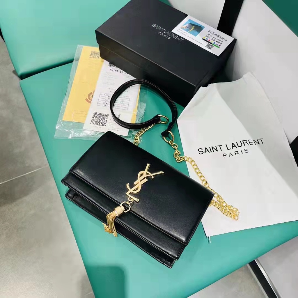 Saint Laurent Túi Xách Vuông Nhỏ Phối Tua Rua Phong Cách Hàn Quốc Cho Nữ