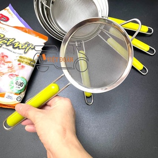 RỔ LƯỢC DỪA, RÂY BỘT, VỚT BỌT INOX cầm tay- lưới khít CÓ TAY CẦM NHỰA BỌC CHỐNG NÓNG CAO CẤP nhiều size