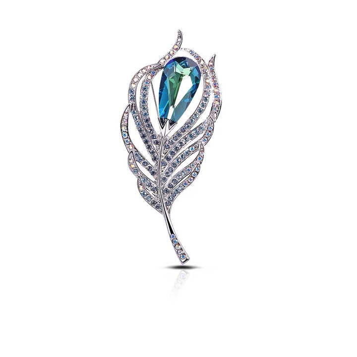 TRÂM CÀI ÁO PHA LÊ CECY SWAROVSKI - FEATHER 1125. ĐÁ MÀU XANH, TRẮNG. SANG TRỌNG, THANH LỊCH