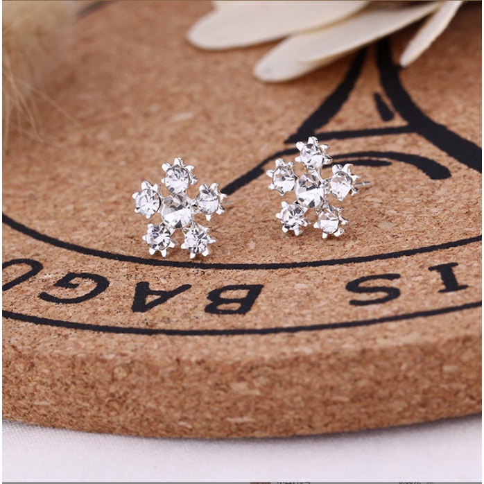 Bông tai đính pha lê nhiều kiểu thời trang siêu xinh BAG U BT038