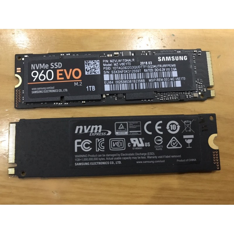 Ổ cứng SSD Samsung 960 EVO PCIe NVMe – M.2  1TB