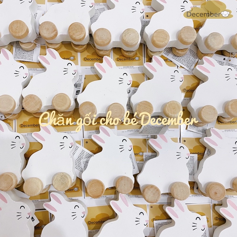 Đồ chơi organic  thỏ trắng  bằng gỗ có bánh xe/ kích thích thị giác cho bé