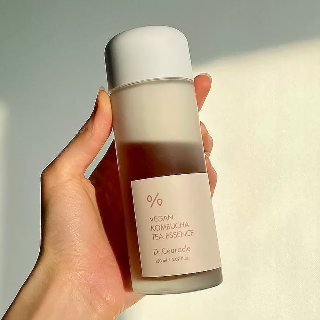 Nước Cân Bằng Trà Đen Chống Lão Hóa Dr.Ceuracle Vegan Kombucha Tea Essence