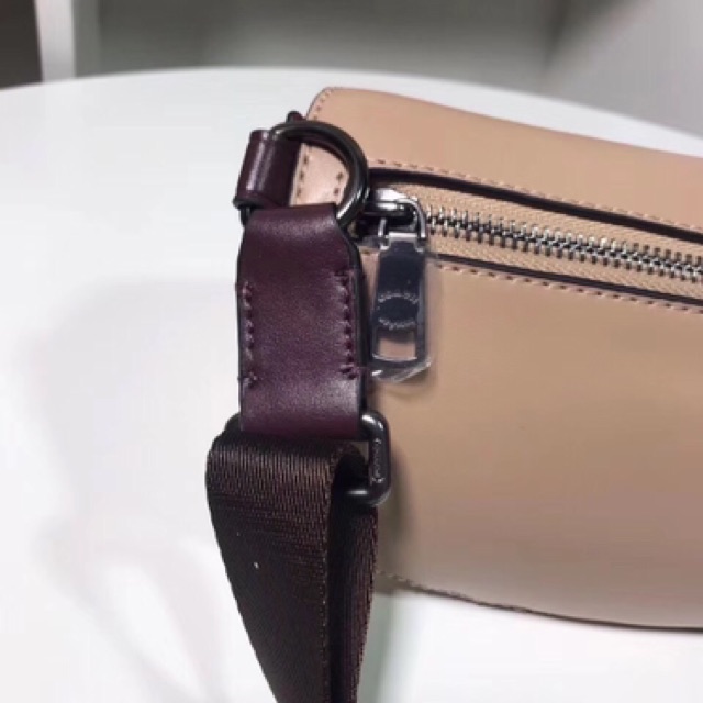 TÚI BAO TỬ COACH F89301