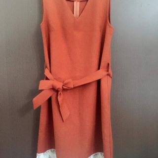 Thanh lý váy- Thanh Loan Nguyễn