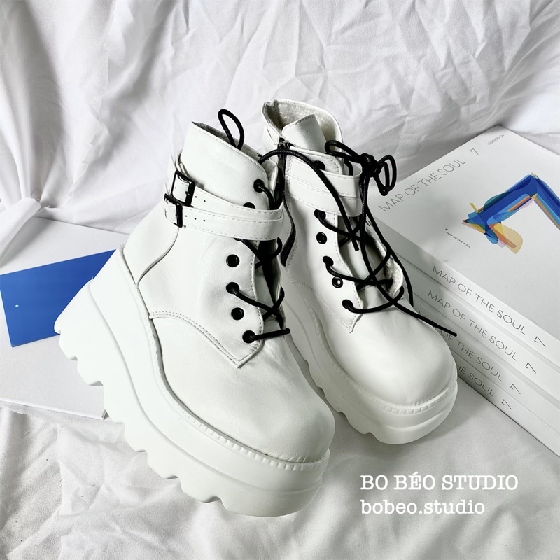 Bốt ulzzang đế cao 10cm màu trắng - White Trifle Platform Boot