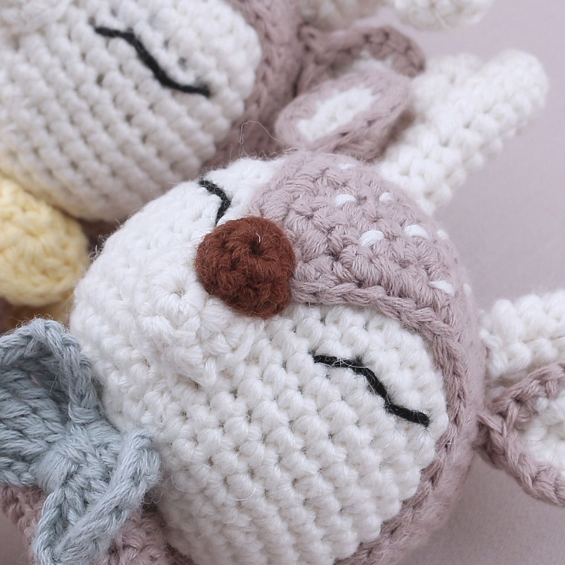 Đồ Chơi Chuông Lắc Cầm Tay Bằng Cotton Dệt Kim Handmade Không BPA Hình Động Vật Dành Cho Bé Mọc Răng