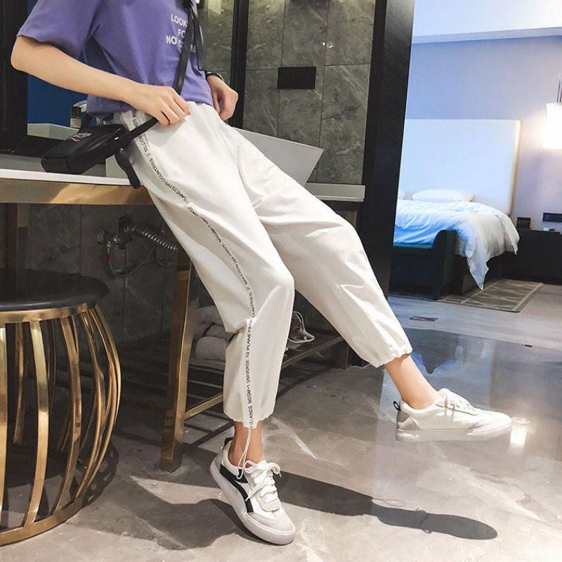 Quần dài bó ống hông in chữ phong cách Harajuku | BigBuy360 - bigbuy360.vn