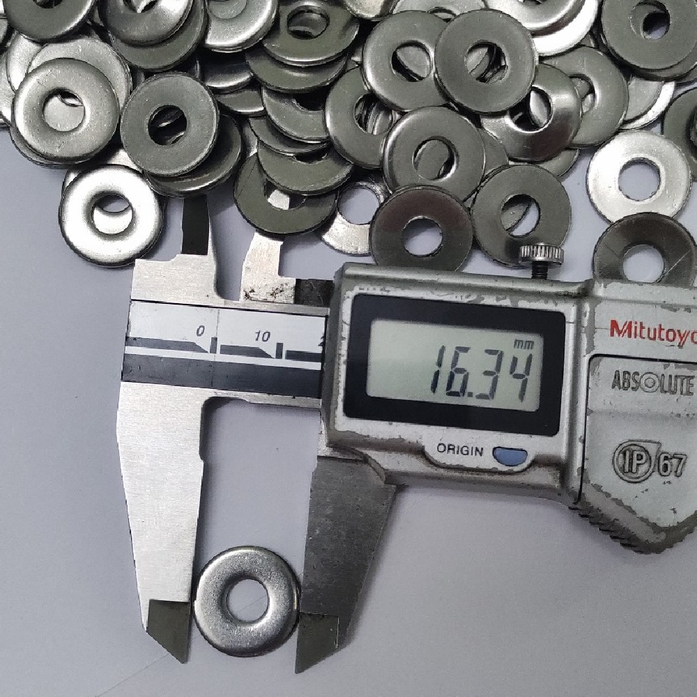 Vòng đệm phẳng - Long đen - Long đèn M6 Inox SUS 304, loại phi tiêu chuẩn