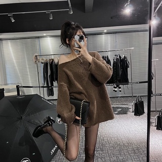 Áo len trễ vai