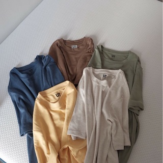 Áo thun UT của Uniqlo, xuất dư xịn