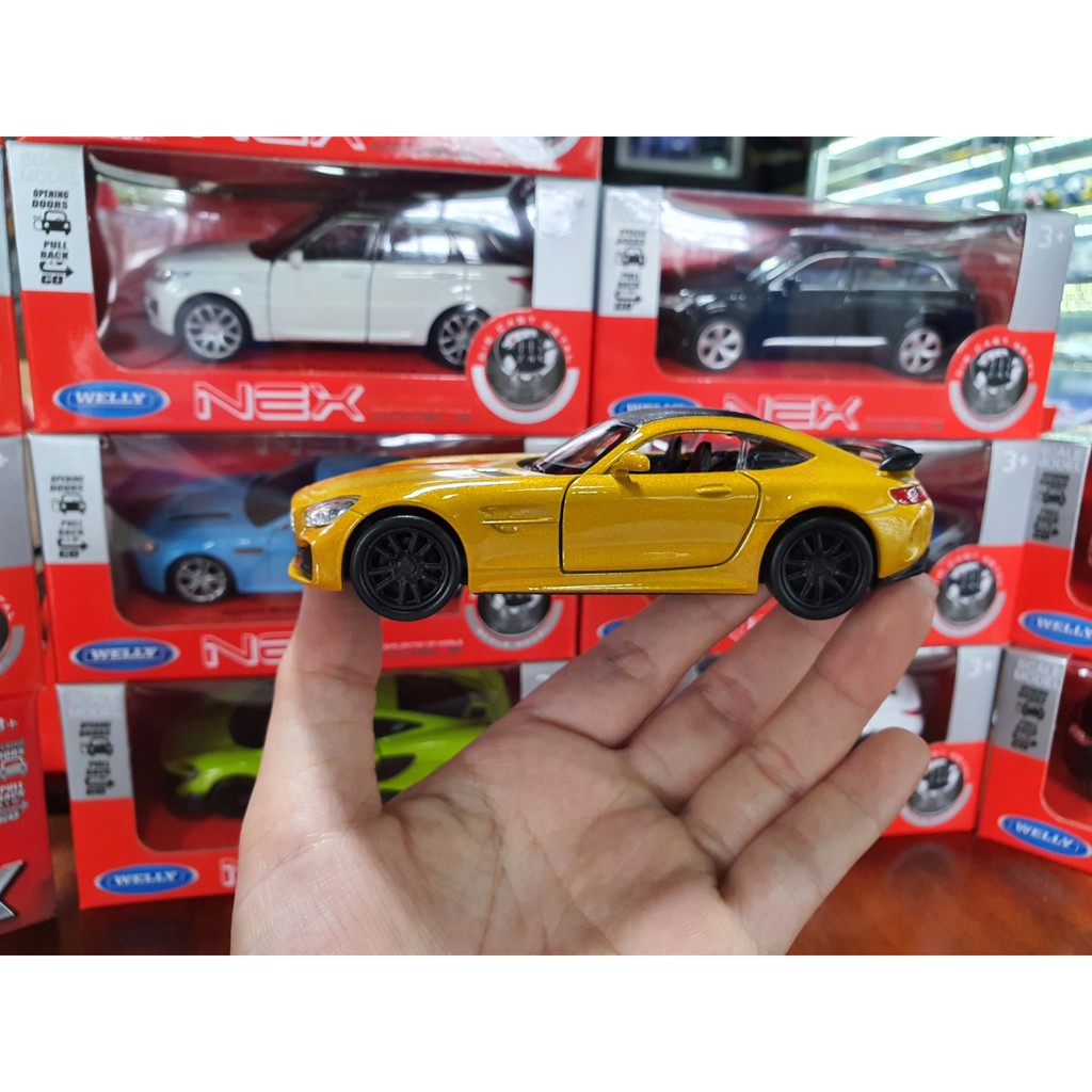 Xe Mô Hình Mercedes-AMG GT-R 1:36 Welly ( Vàng )