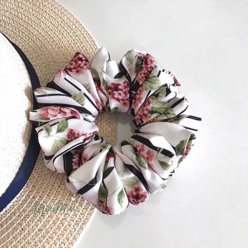 Dây buộc tóc Scrunchies handmade lụa chính phong,lụa cát hoạ tiết vườn hoa sắc màu, độ nhún dày chun co giãn tốt