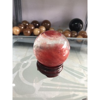 Quả cầu phong thủy đá núi lửa Obsidian đỏ - 6,5cm - 350gr - Hợp mệnh: Thổ, Hỏa (chưa bao gồm đế XS)