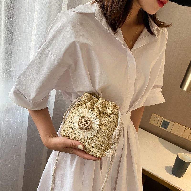 Túi Cói Đi Biển Đính Hoa Cúc Vintage L1884 - LoanTay