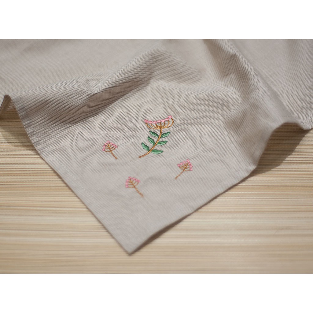 Khăn mùi xoa thêu hoa các loại