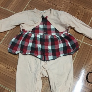 Thanh lý váy xinh cho bé dưới 2 tuổi