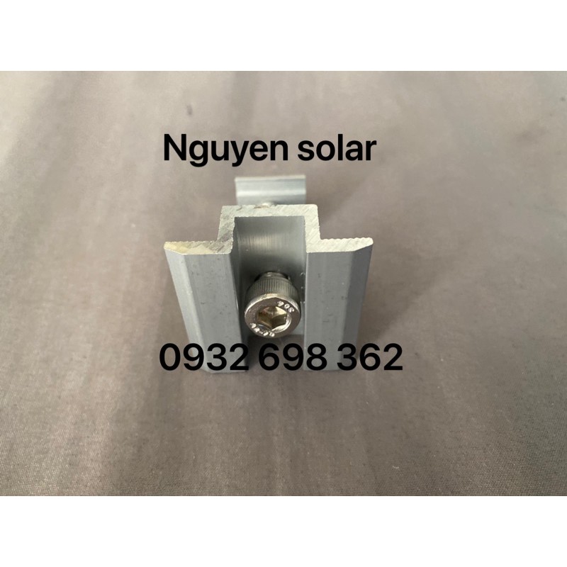 Bát Kẹp Giữa Năng Lượng Mặt Trời_ 35-40 MM_Bulong Inox 304_Pát Kẹp Xà Gồ Solar_Bát T Cho Tấm Pin Solar