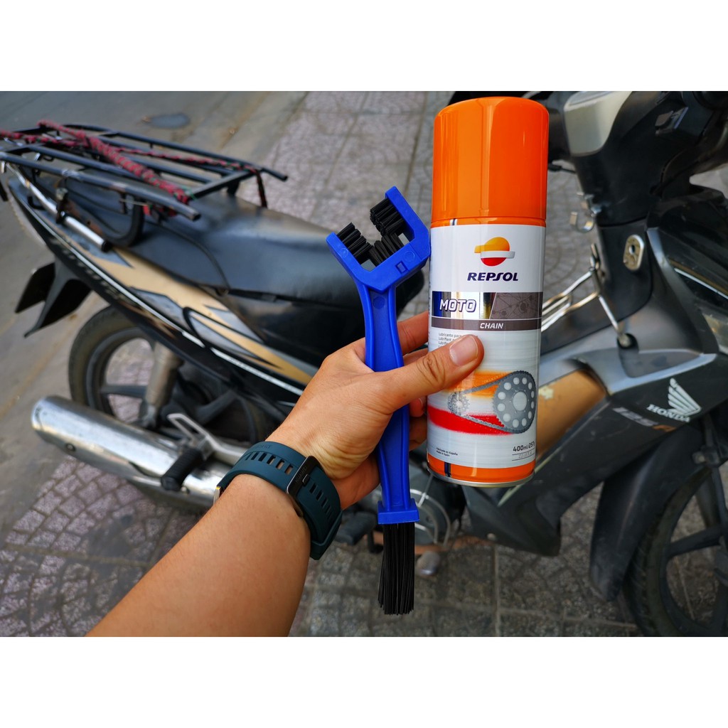 Combo Chai Xịt Dưỡng Sên REPSOL CHAIN LUBE 400ml Kèm Bàn Chải