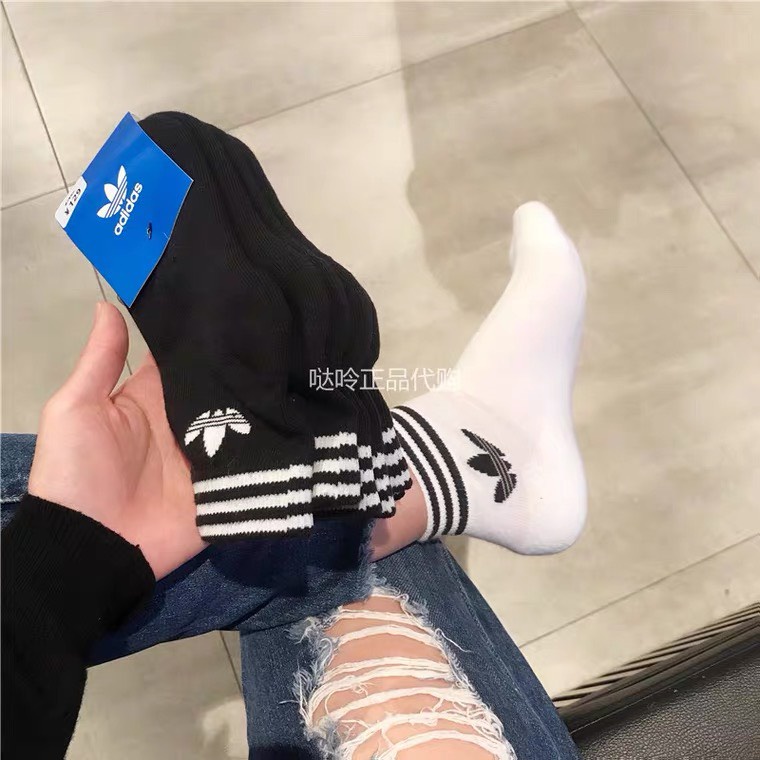 (HÀNG XUẤT XỊN) Vớ / tất cổ ngắn Trefoil Stripe Ankle Socks Made in Cam//bo full-tag-code  Free size