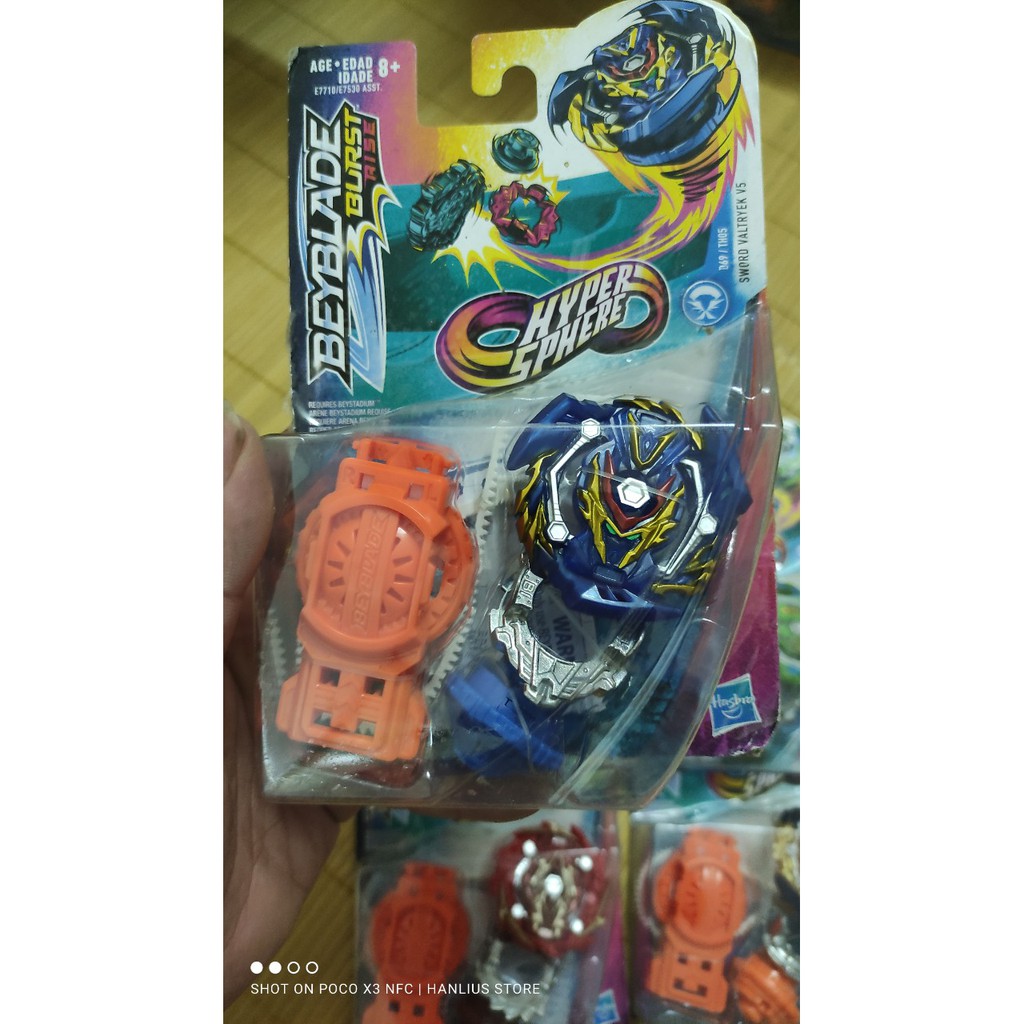 Đồ chơi con quay beyblade hasbro hộp xấu giá rẻ đồng giá 160k/1 vakyrie ashura ace dragon farnir