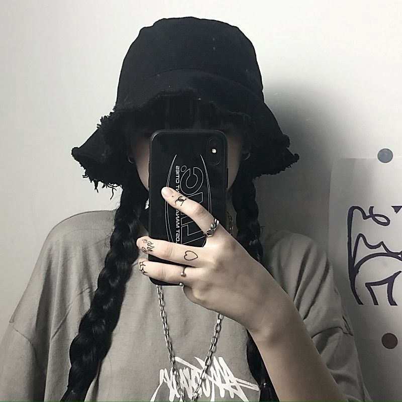 Mũ tai bèo vành rộng in chữ thời trang dành cho nữ