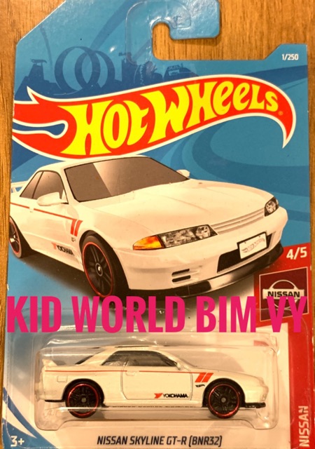 Xe mô hình Hot Wheels basic Nissan Skyline GT-R BNR32 FYF04.