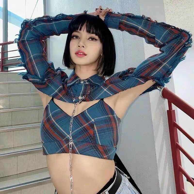 Set áo Lisa crop 2s phối áo sơ mi sọc caro xanh