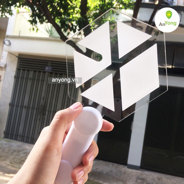 Saber EXO đèn LED mica khắc laser