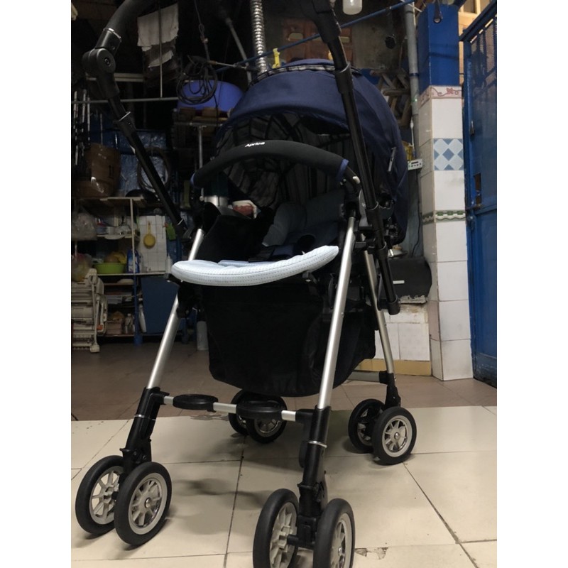 Xe đẩy 2 chiều Aprica Soraria auto 4 cas