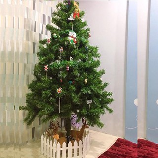 Cây thông noel xanh cao 2M + 3 dây kim tuyến và 1 sao đính kim tuyến